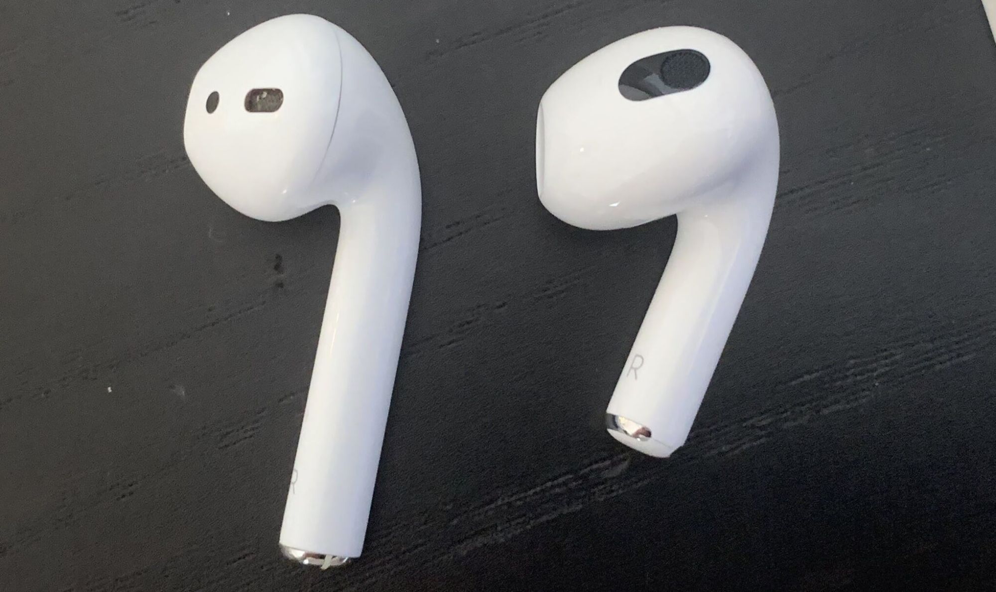 airpods 2和3区别（airpods2和airpods 3对比评测）