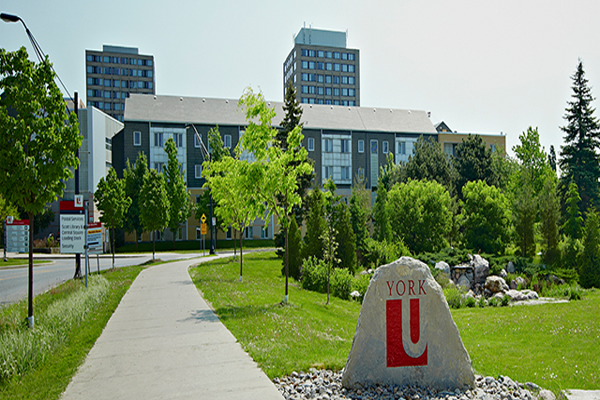 加拿大传媒专业好的大学