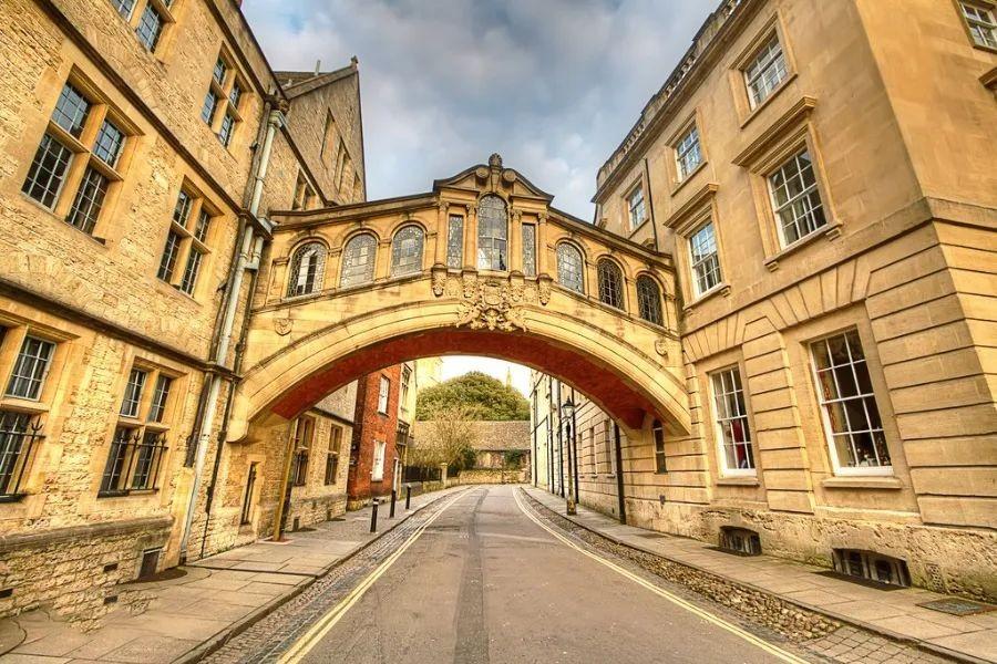 University of Oxford 牛津大学简介