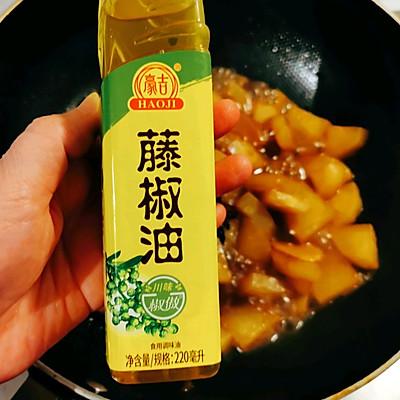 藤椒油素烧白萝卜怎么做