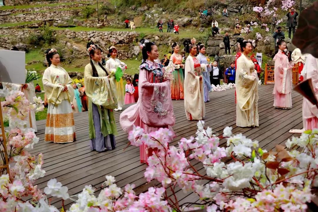 中国的传统节日有哪些及日期风俗