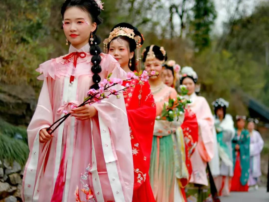 中国的传统节日有哪些及日期风俗