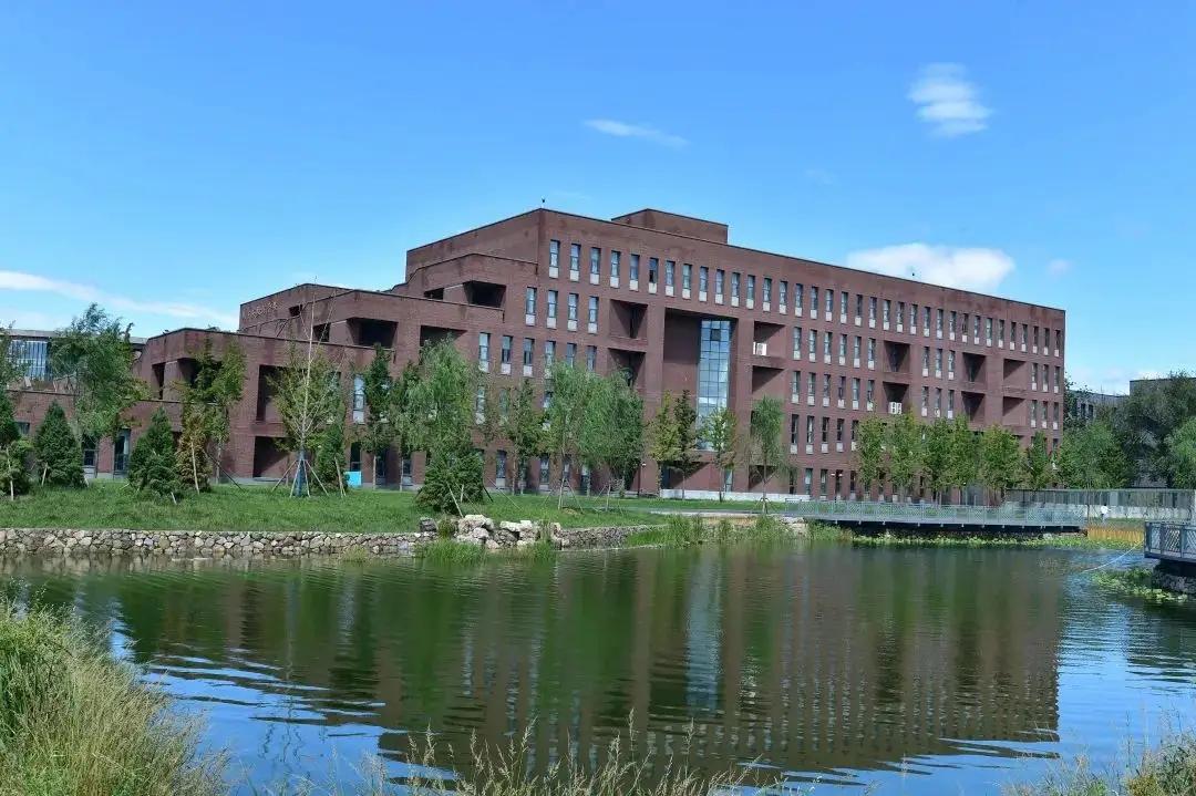 北京邮电大学与西安电子科技大学对比哪个好