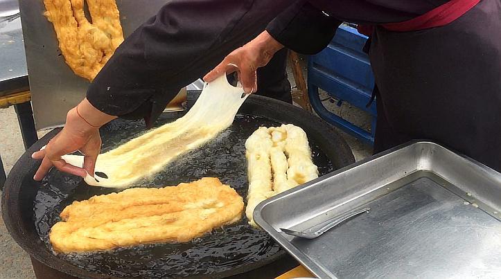 炸油饼的配方与制作