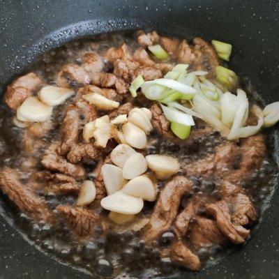 圆菇炒肉做法