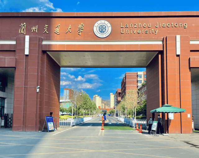 交通大学一共有多少所？各校特色是什么？