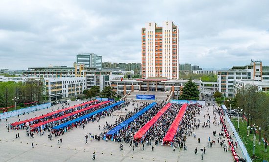 莱阳农学院有多少在校生？就业情况如何？