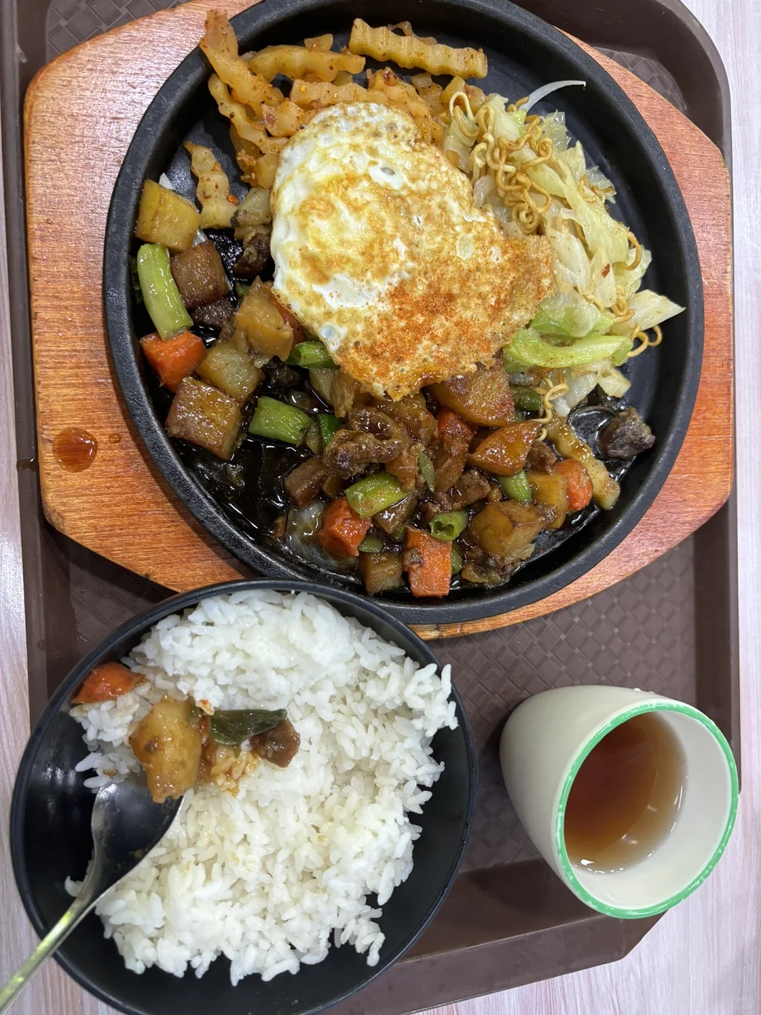 测评重庆邮电大学食堂之滨湖餐厅美食