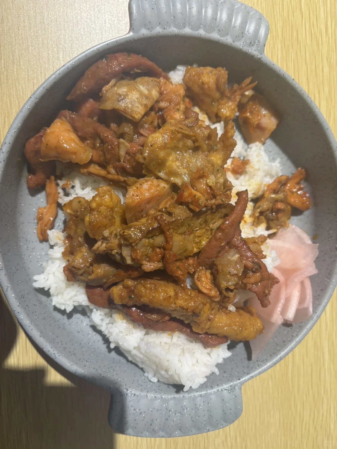 测评重庆邮电大学食堂之滨湖餐厅美食