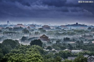 多少寺烟雨中