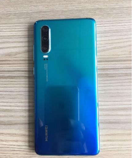 华为p30和mate20选哪个（mate20好还是p30好）