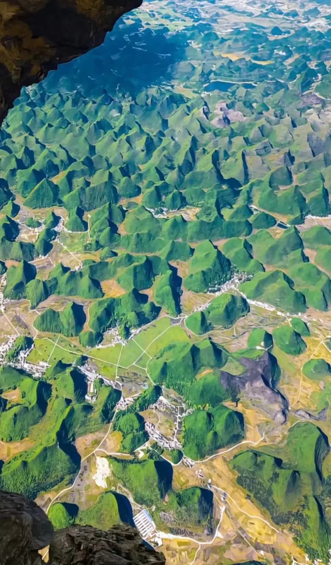 十万大山是成语吗（十万大山是对千山如林地貌的描述）