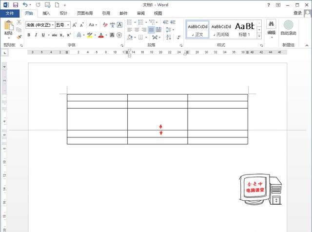 怎么调整word里表格的行高列宽（word调整表格的行高和列宽）