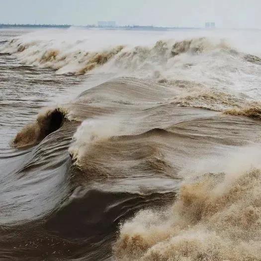 刘禹锡的浪淘沙其七诗意（浪淘沙其七刘禹锡注释）