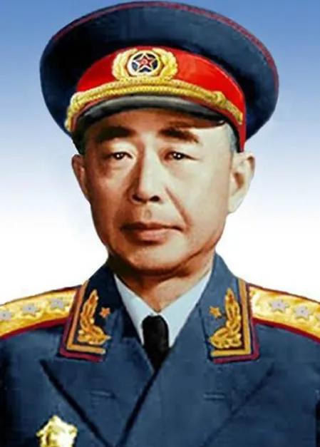 李天佑与陈明仁从死敌到亲密战友的故事