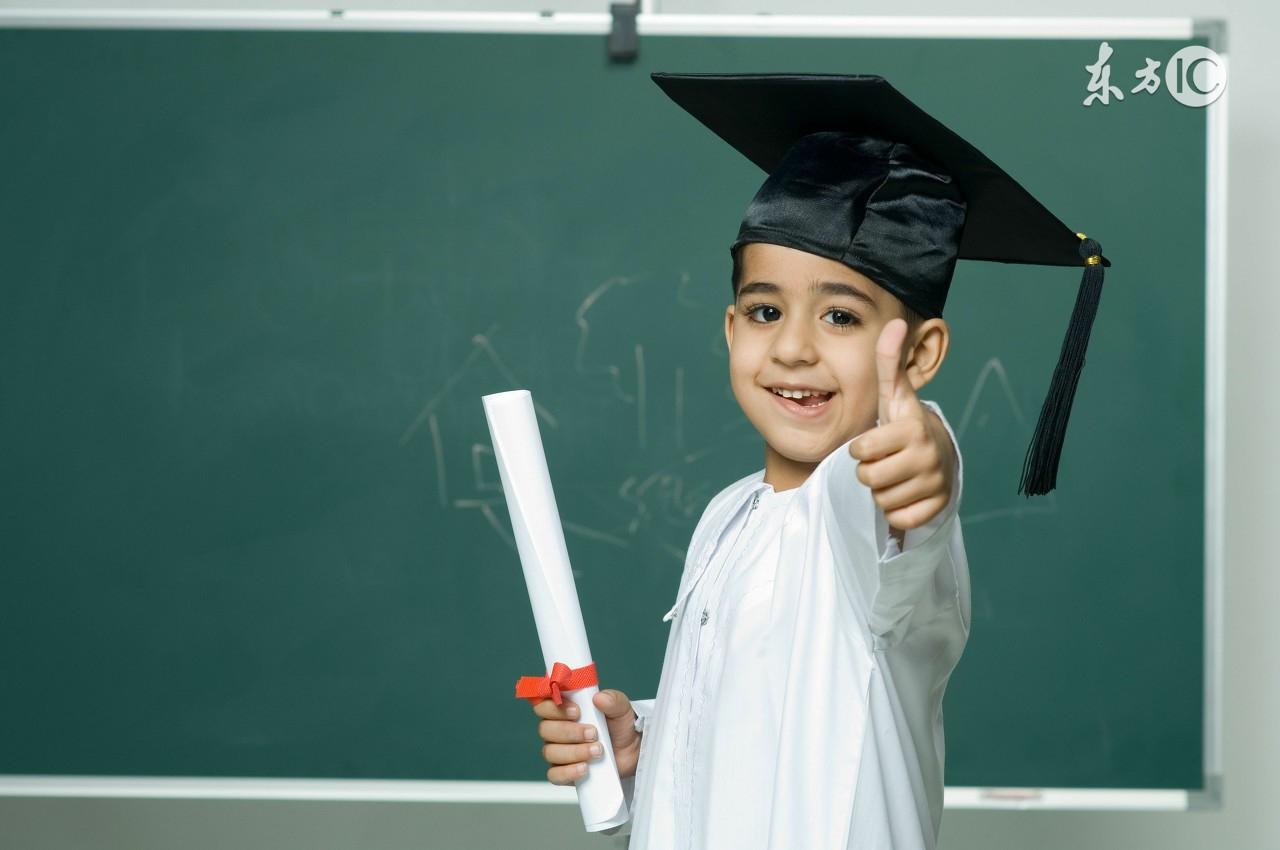 老师给幼儿毕业赠言（幼儿园毕业季老师对孩子们的寄语）