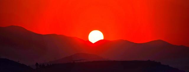 夕阳落下的唯美句子短句（夕阳落下的唯美句子图片）