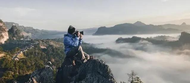 朋友圈旅行文案心情句（一路风景发朋友圈的句子）