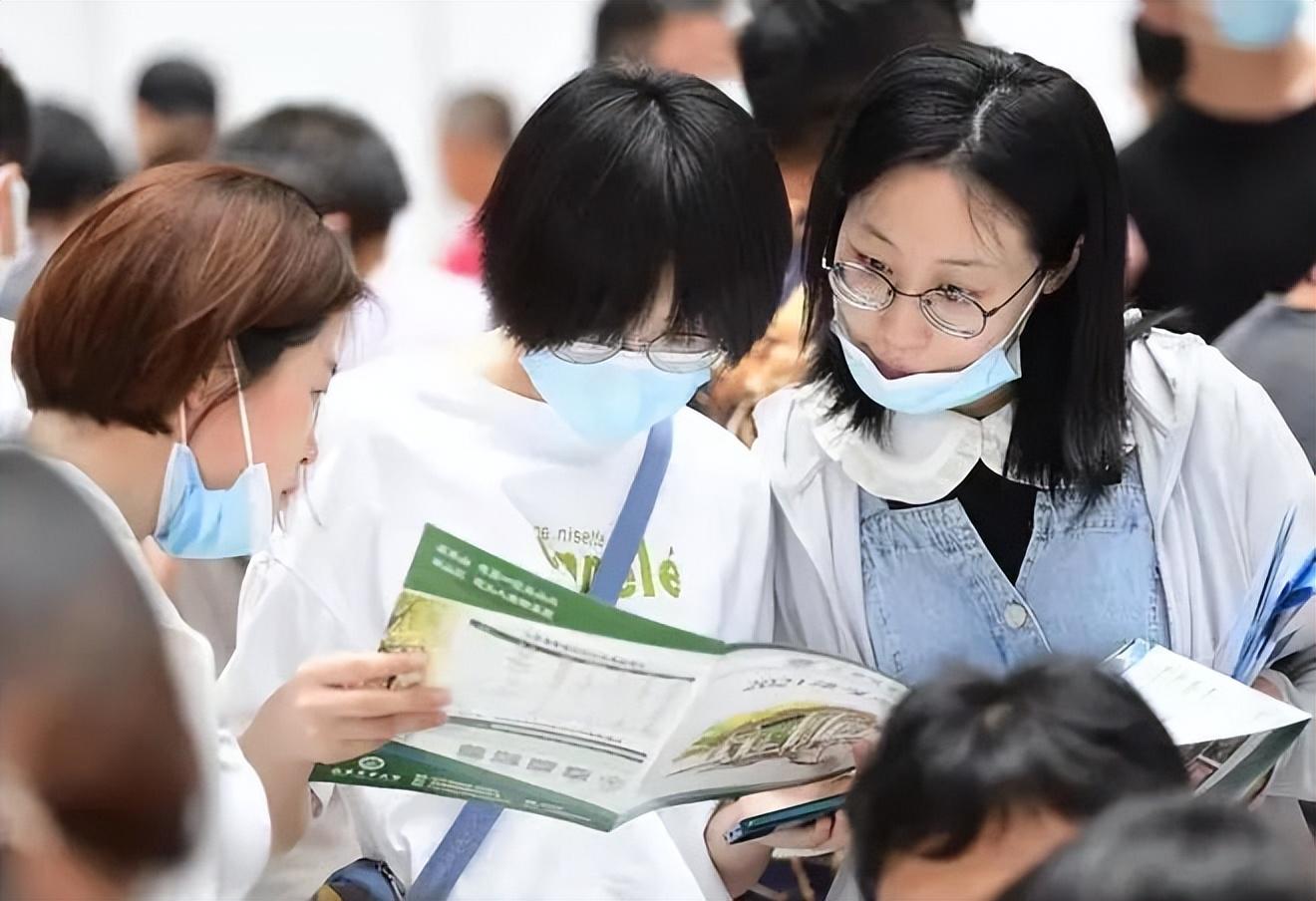 高考生早安语录分享（关于高考正能量的句子和图片）