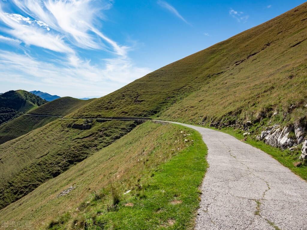 诗经《陟岵》：最早的军旅诗歌，征人遥望天空，思念家中父母亲人