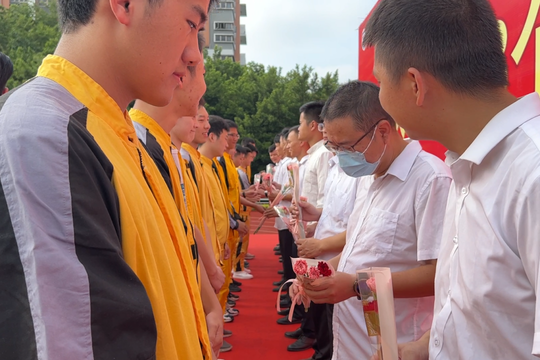 广州好的职业学校！致敬筑梦人，感谢亲爱的老师