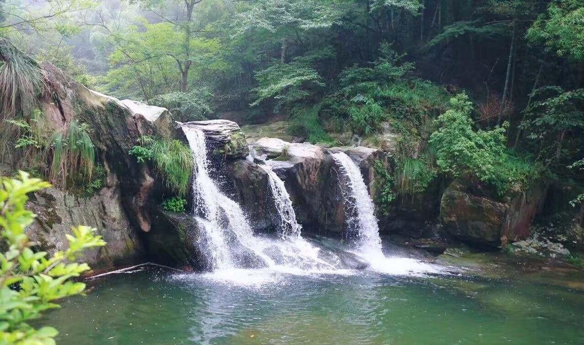 清明节的名诗名篇（描写清明节的古诗有哪几首）