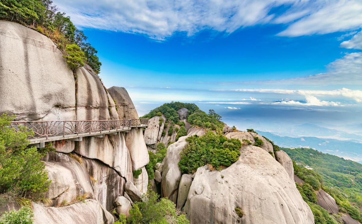 奔赴一场山海的壮美，国内必打卡的十大海上名山推荐，建议收藏