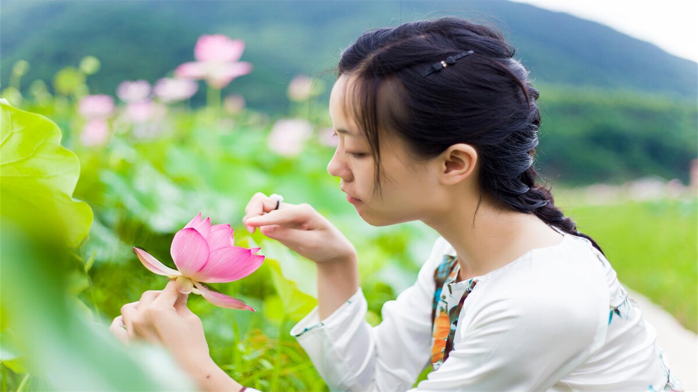 心若年轻,岁月不老的说说（心若年轻,岁月不老, 人若乐观,时光仍在!）