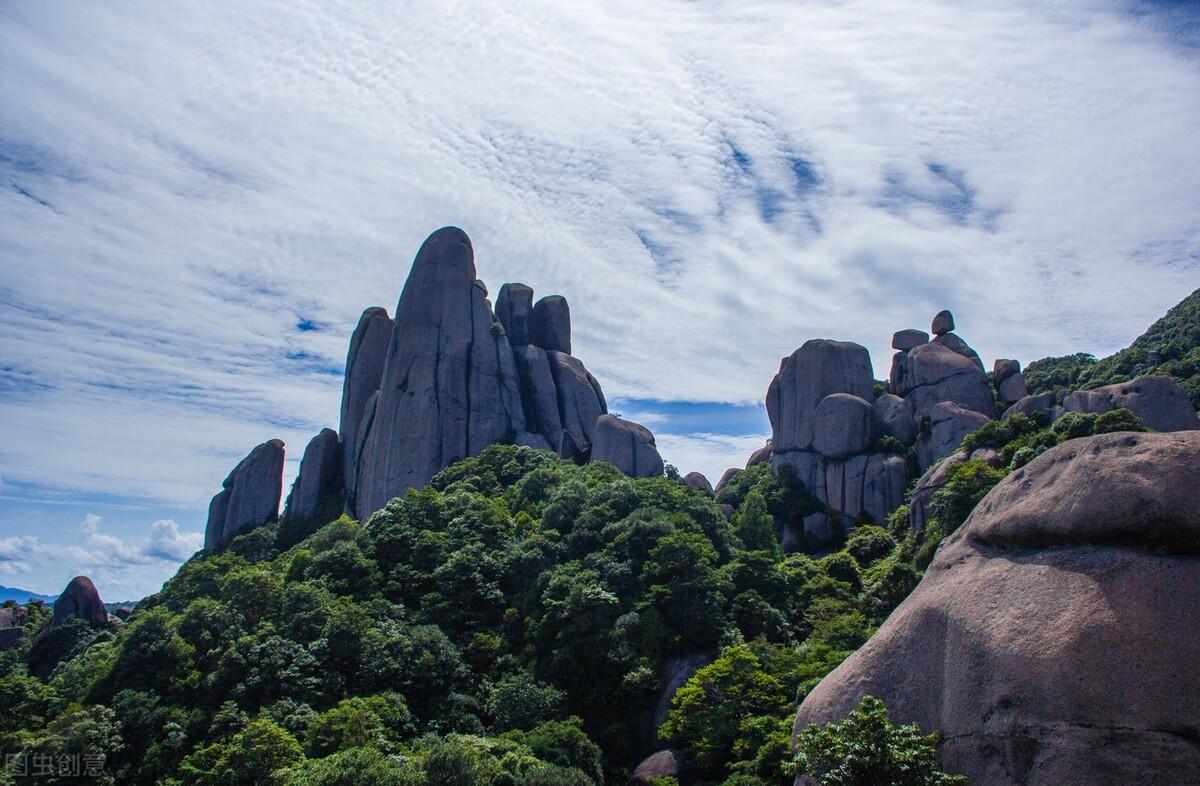 奔赴一场山海的壮美，国内必打卡的十大海上名山推荐，建议收藏