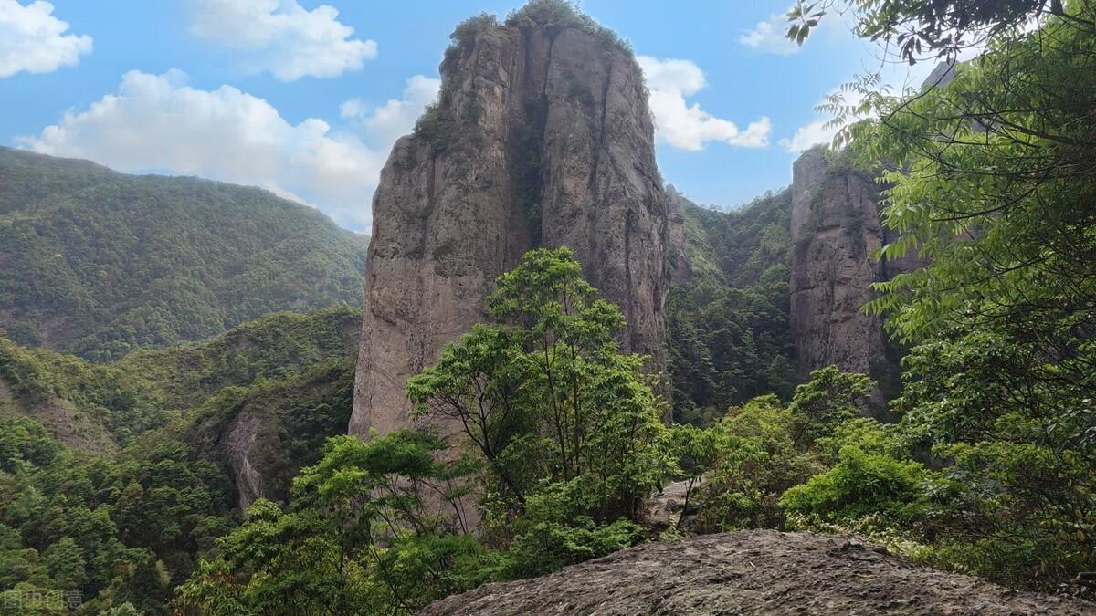 奔赴一场山海的壮美，国内必打卡的十大海上名山推荐，建议收藏