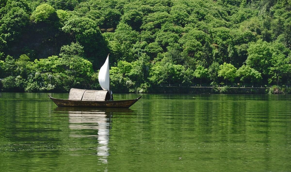 欧阳修写颍州西湖的诗词（苏东坡赞美颖州西湖）