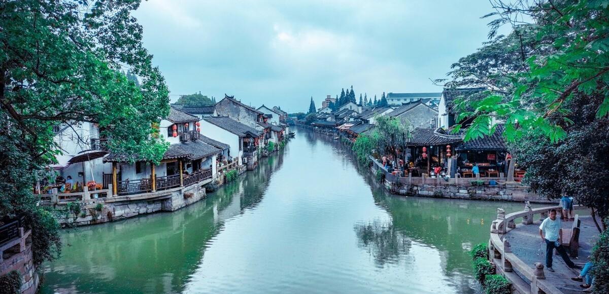 有关雨的飞花令（雨的诗句飞花令大全）