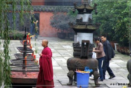 七律登峨眉山感怀（关于写峨眉山的诗）