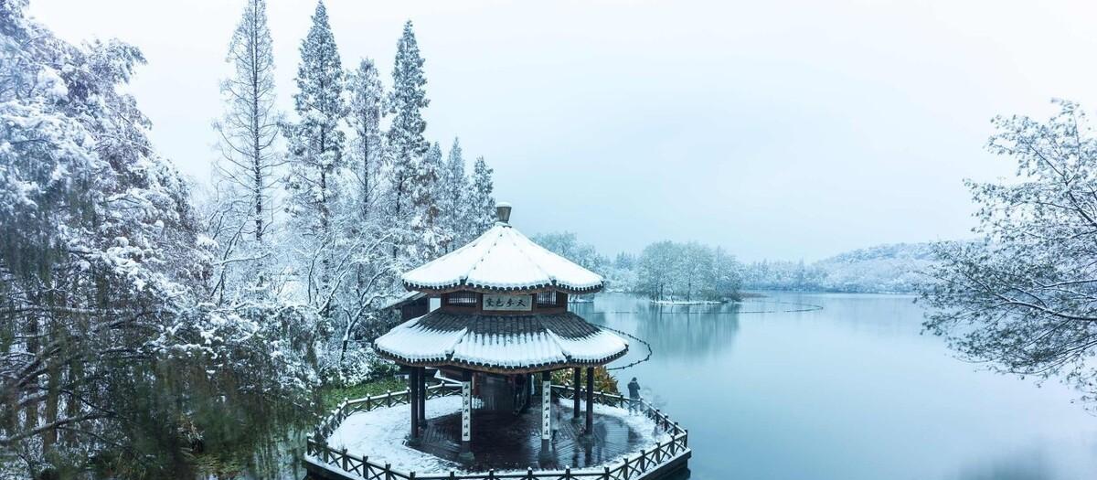 江雪诗词鉴赏（古诗三百首小学生必背江雪）