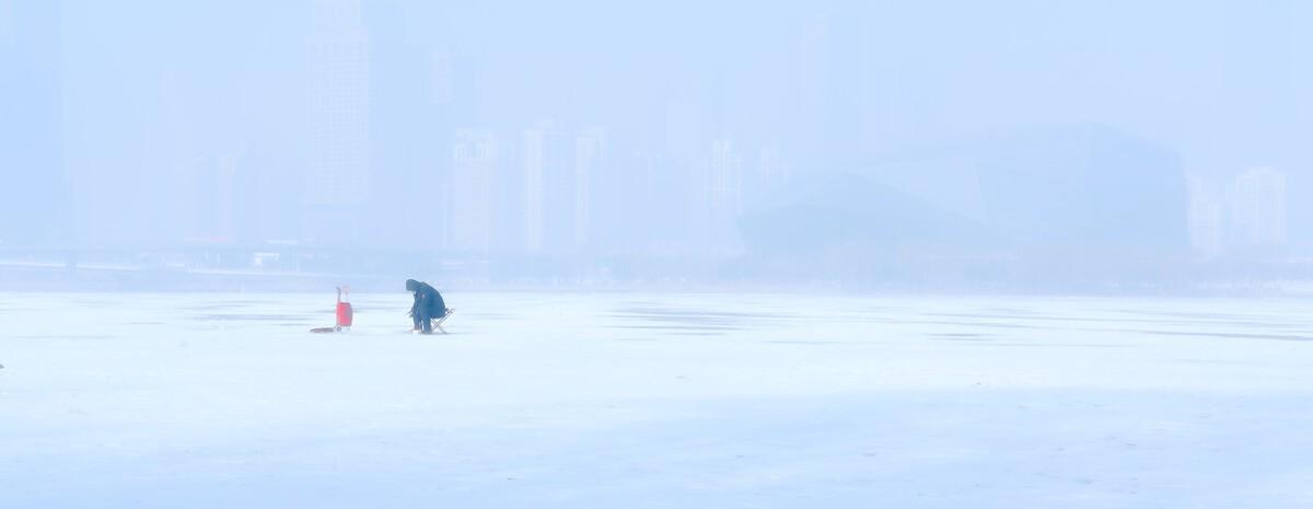 江雪诗词鉴赏（古诗三百首小学生必背江雪）