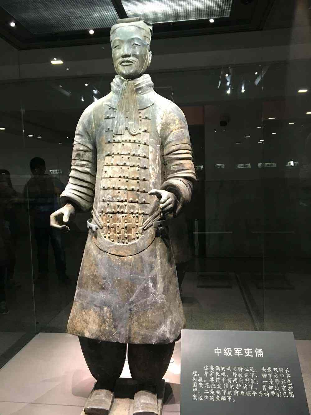 世界八大奇迹之一秦始皇兵马俑介绍（秦始皇兵马俑简介）