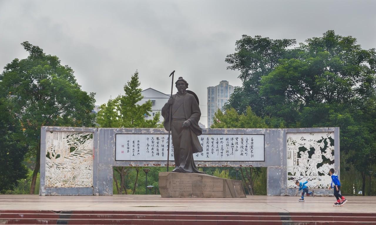 题醉中所作草书卷后(节选) 陆游（题醉中所作草书卷后(节选)翻译）