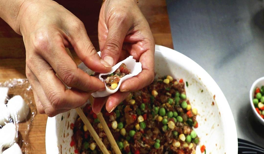 头伏吃什么馅的饺子好（头伏吃啥馅的饺子）