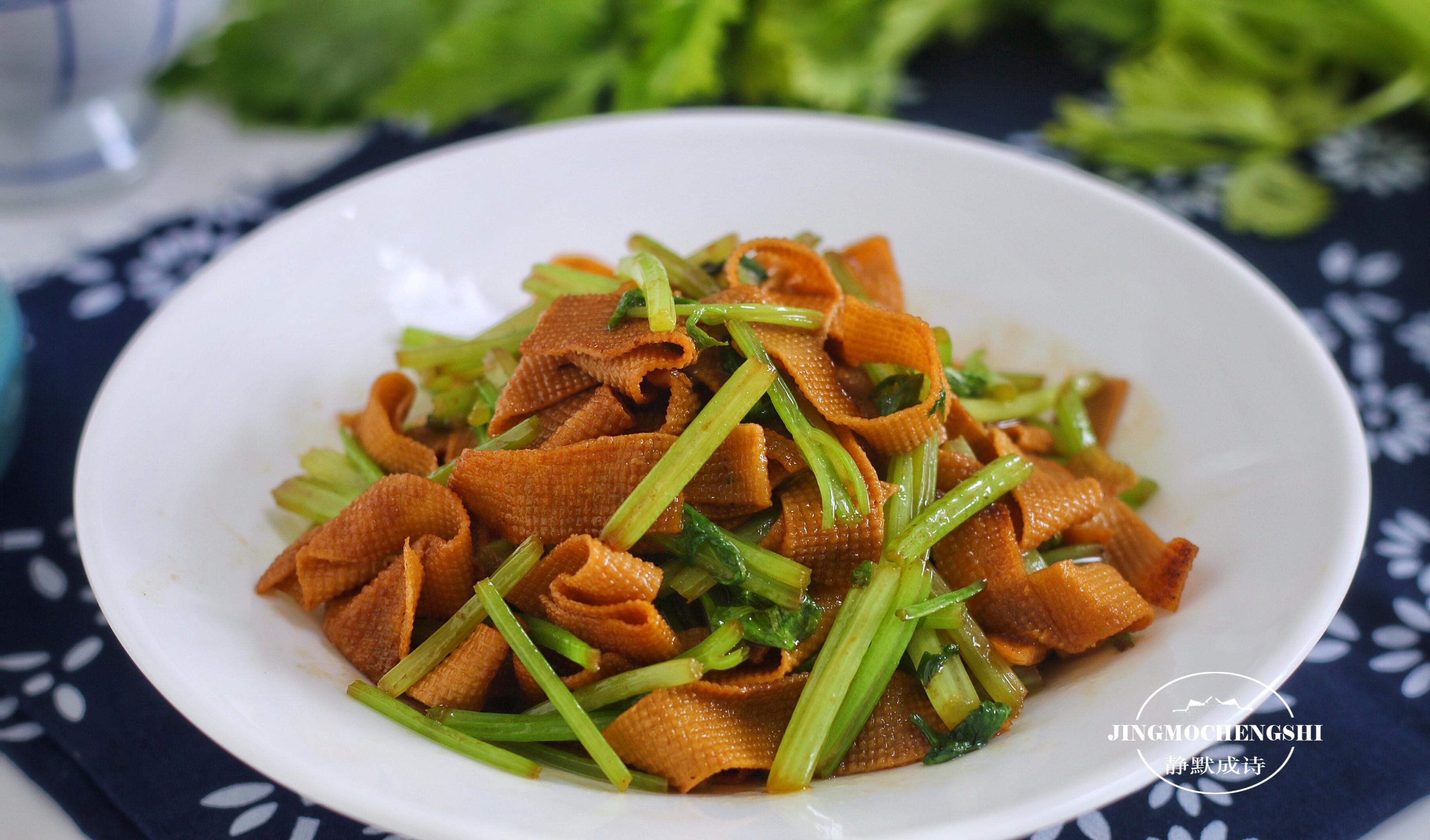 炒豆腐皮怎么做好吃又简单（炒豆腐皮的制作方法）