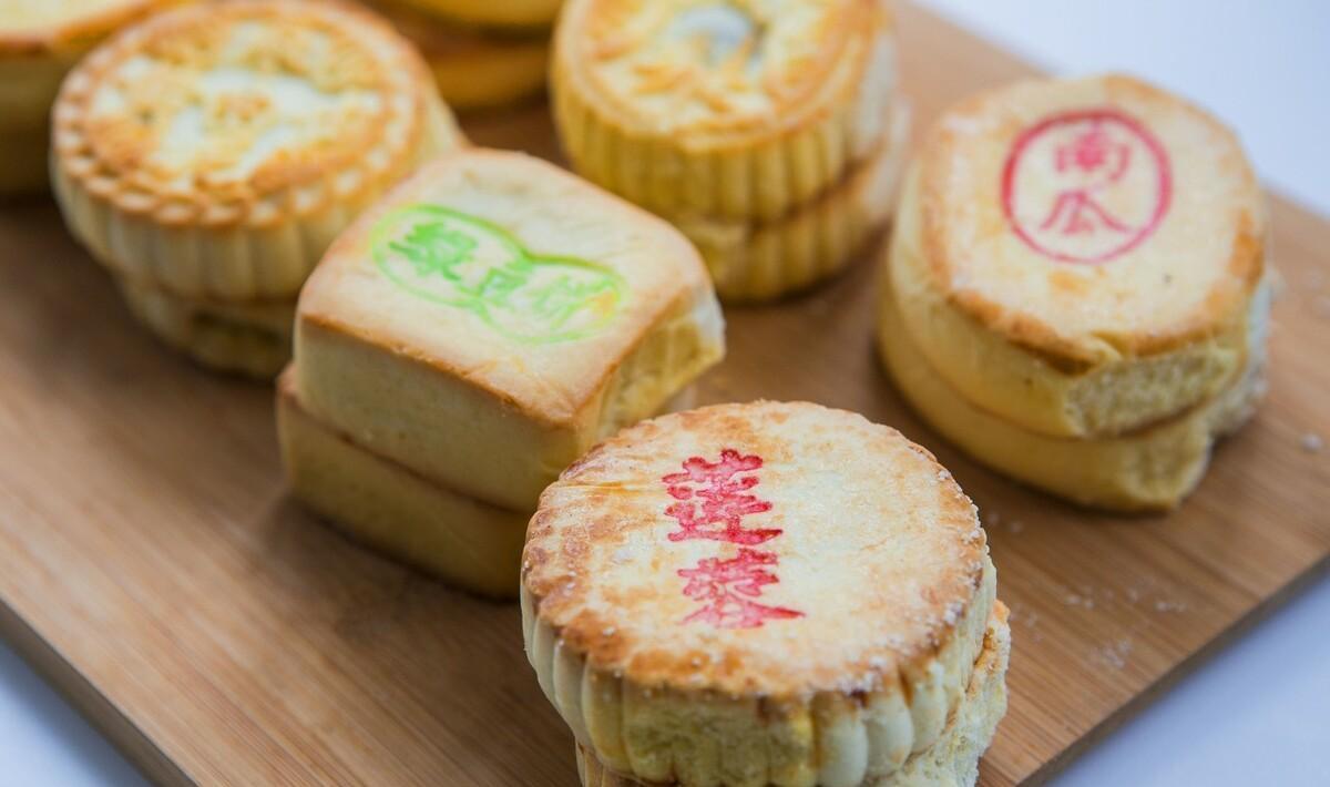 月饼有哪些流派（月饼分别有什么口味的）