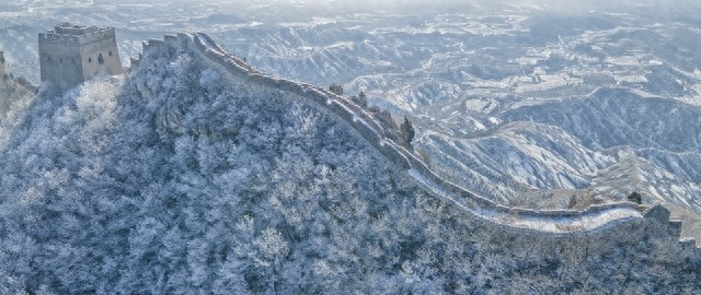 沁园春·雪古诗译文