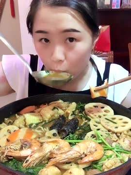 叶圣陶 藕与莼菜阅读