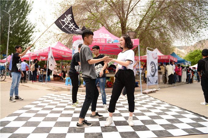 兰州大学什么样子