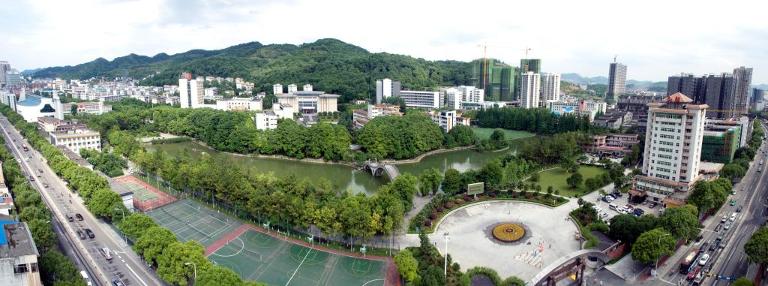 吉首大学长什么样子