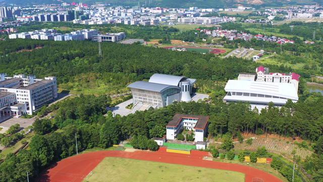 井冈山大学怎么样呢