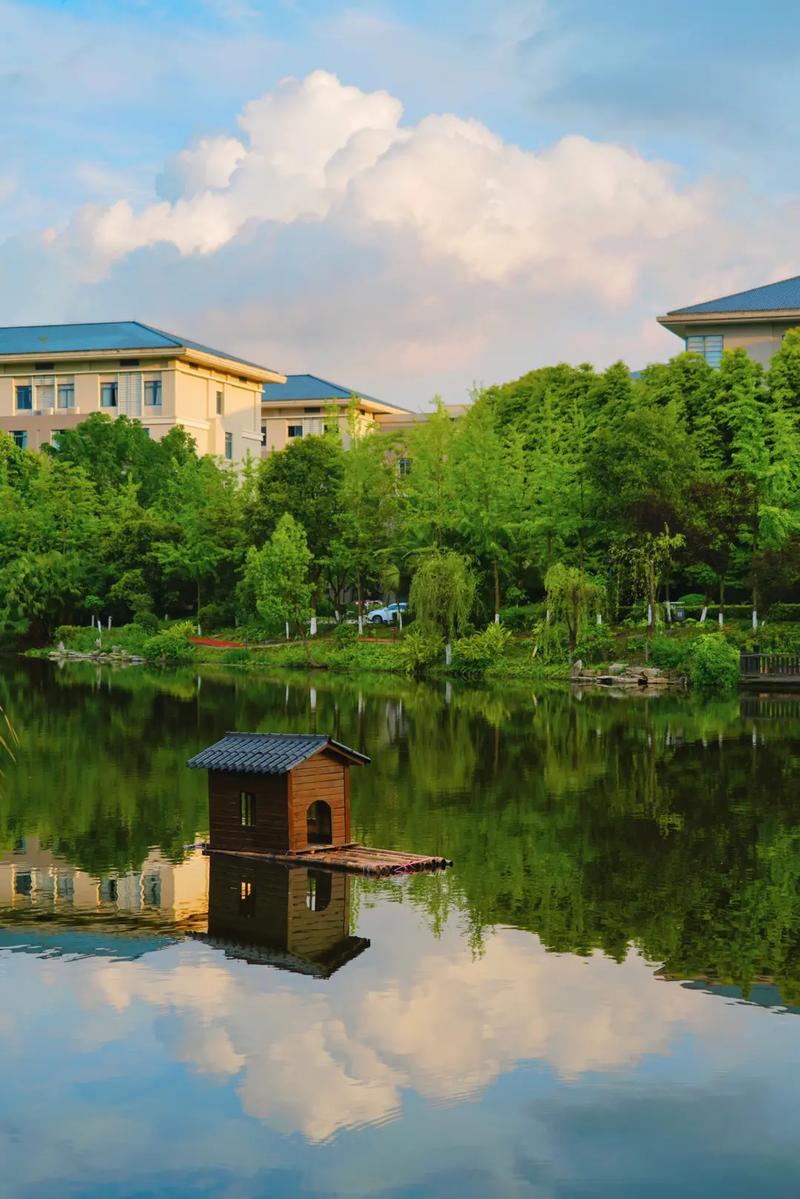 重庆老师范学院在哪里