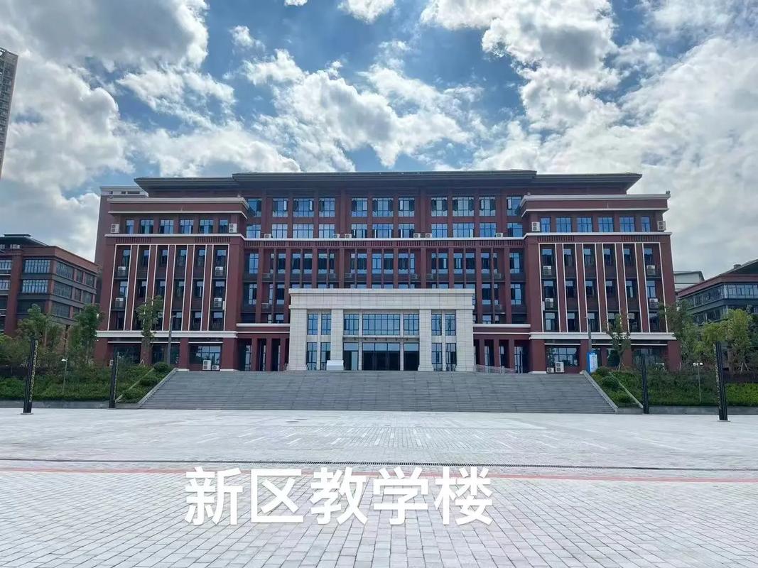 药高等专科学校在哪里