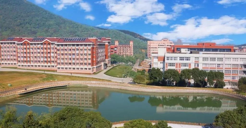 无锡大学太湖学院学怎么样