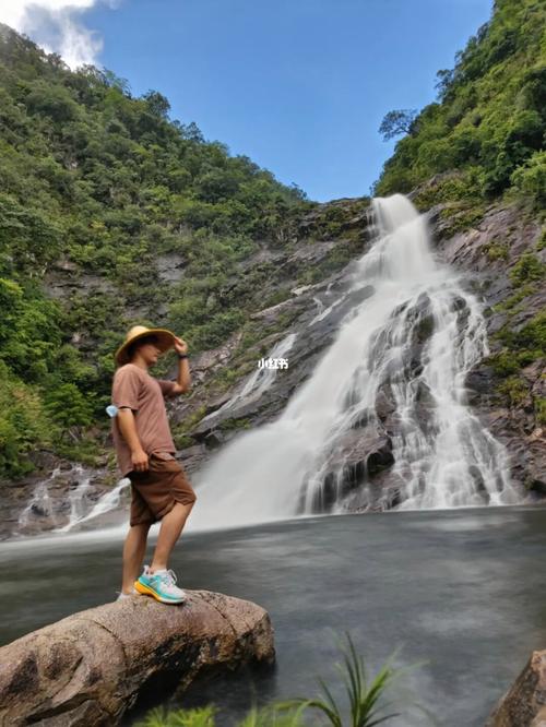 飞流溅沫知多少